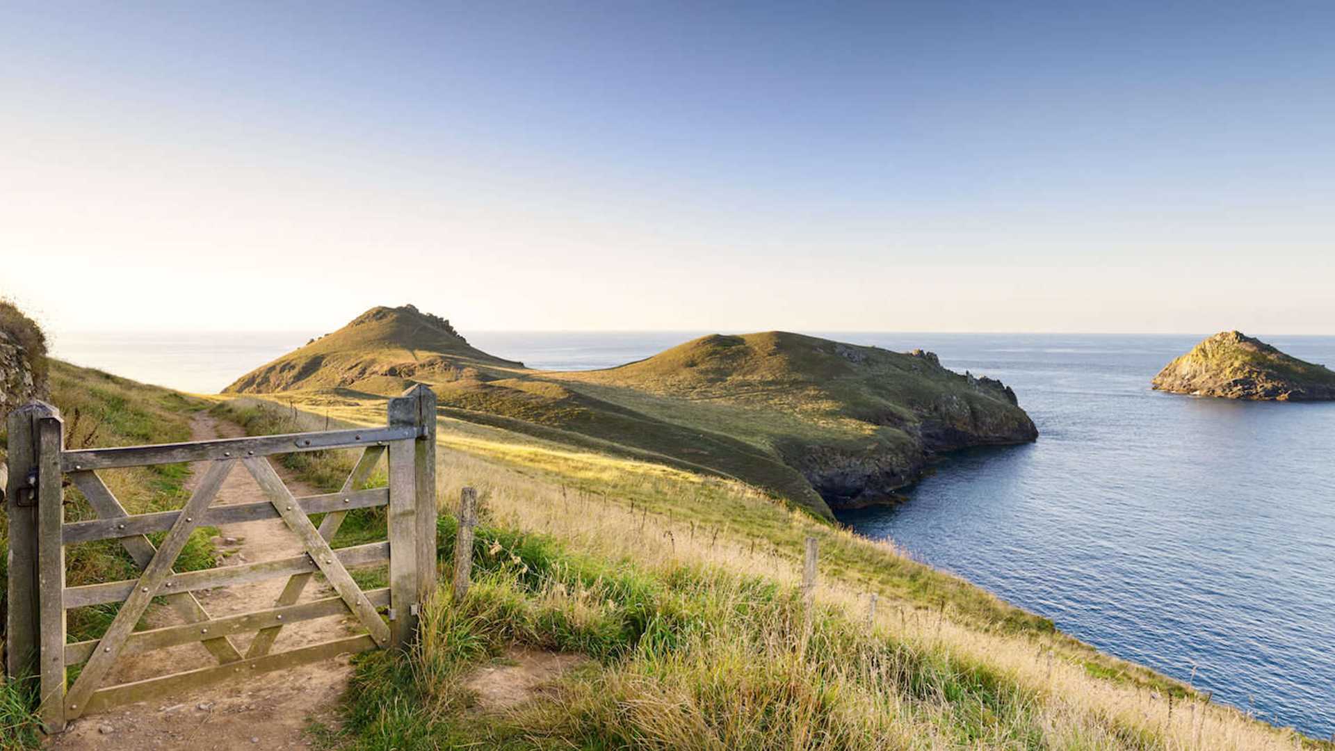 South West Coat Path - Walking Holidays Choose Your Walk
