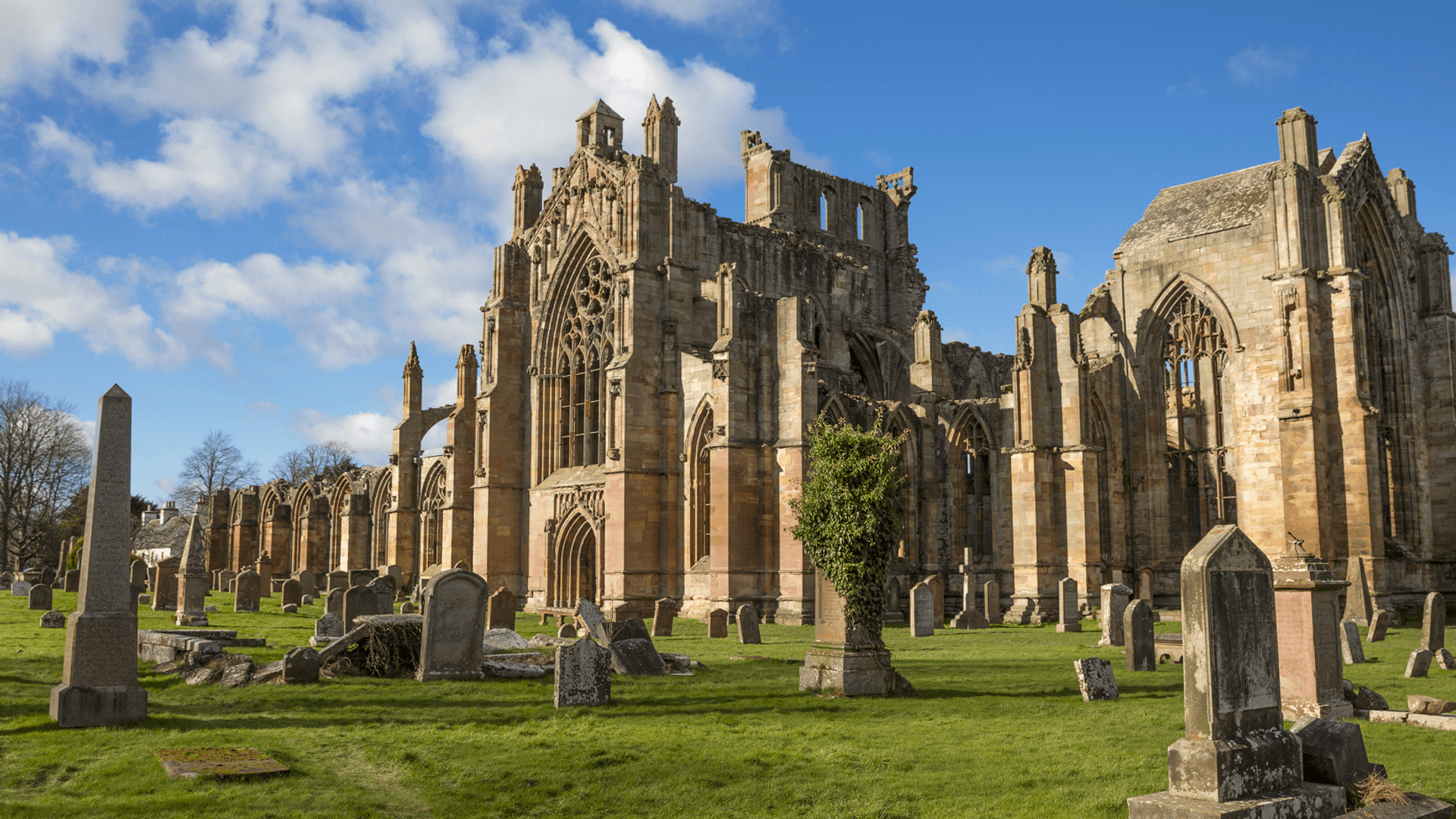 Melrose Abbey, Borders Abbey Way