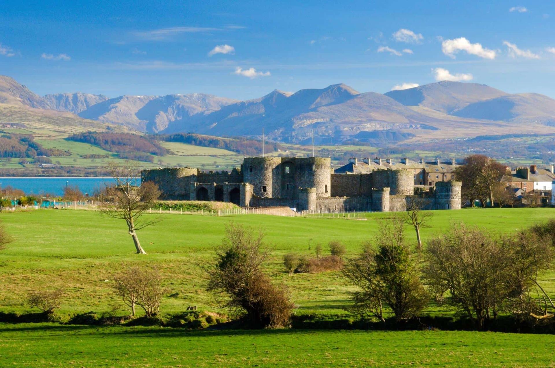 Beaumaris_Castle