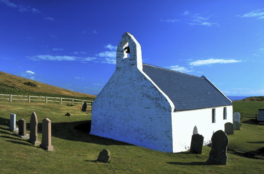 Chapel-Llyn-Coastal-Path
