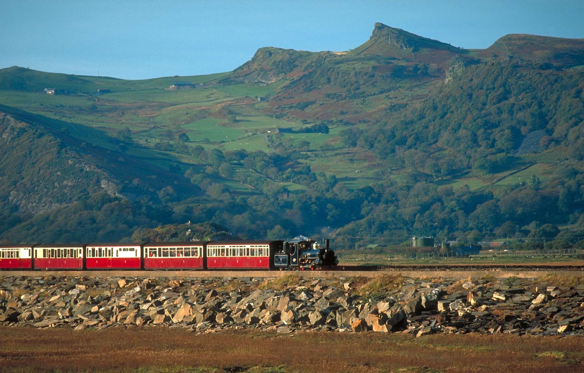 Ffestiniog Railway Wales Coast Path Walking Image Gallery