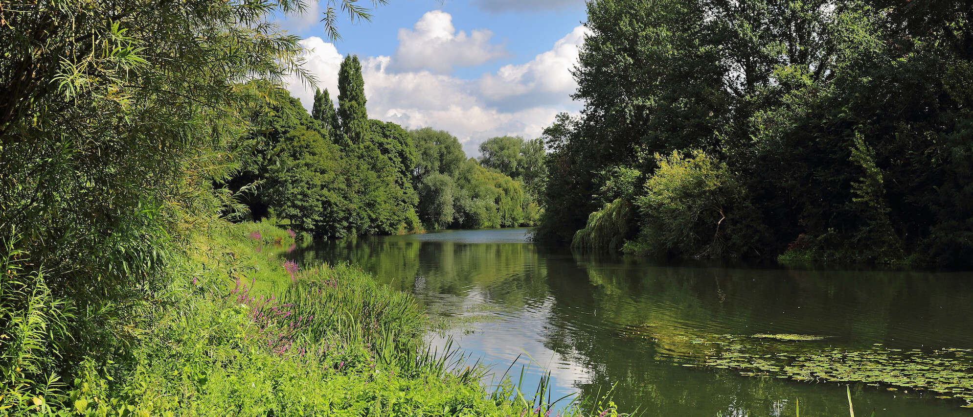 Thames Path Walking Holiday