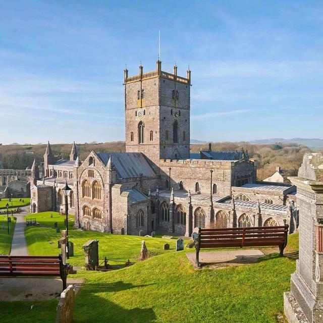 Image of St.Davids Cathedral, in the smallest city in the U.K.