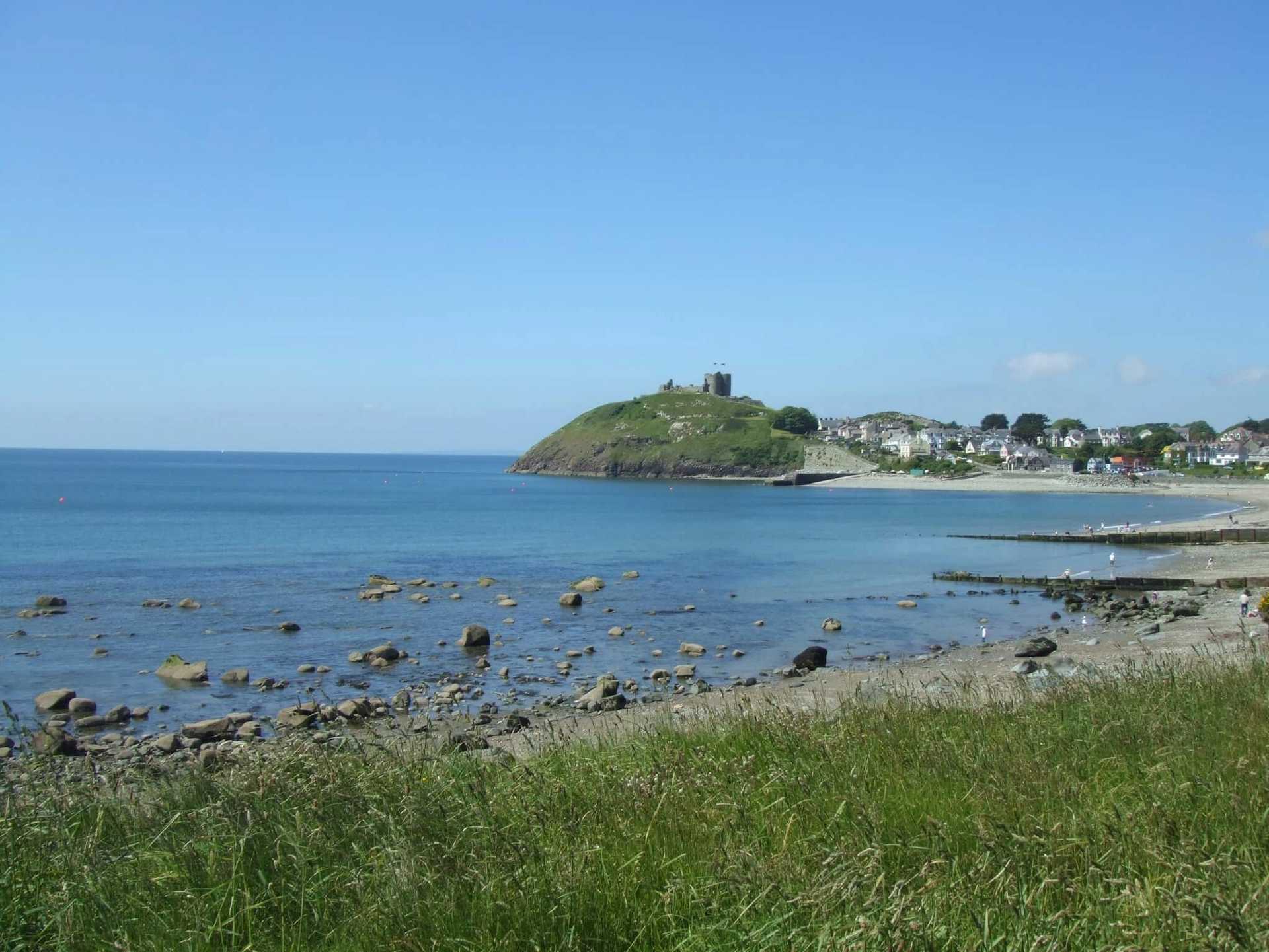 Llyn coastal path walking holidays