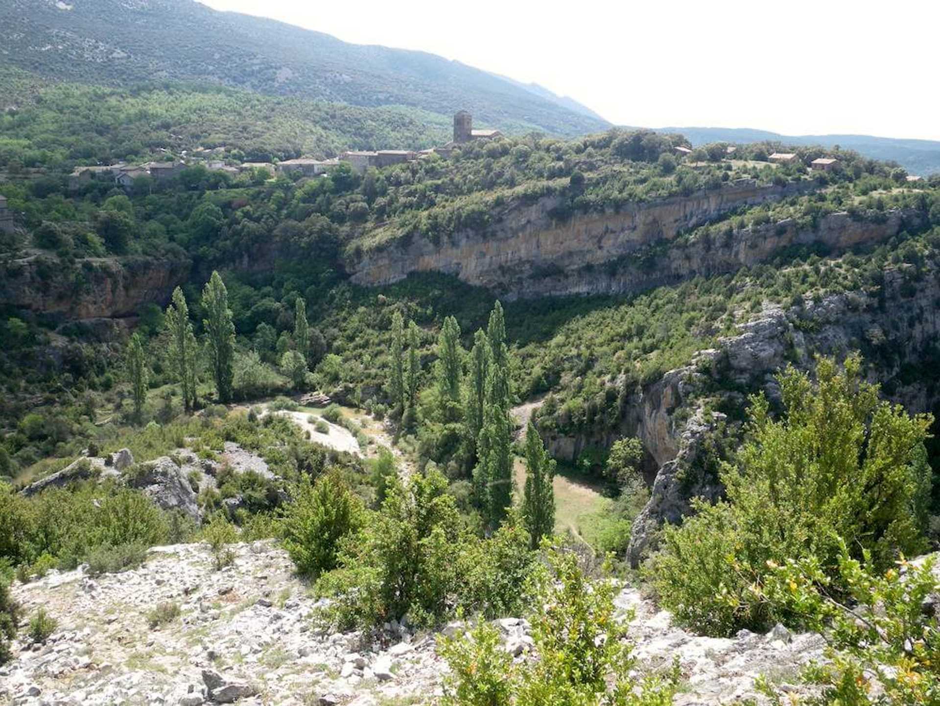 Río Vero canyon landscape near Lecina, Sierra de Guara, Aragon, Spain