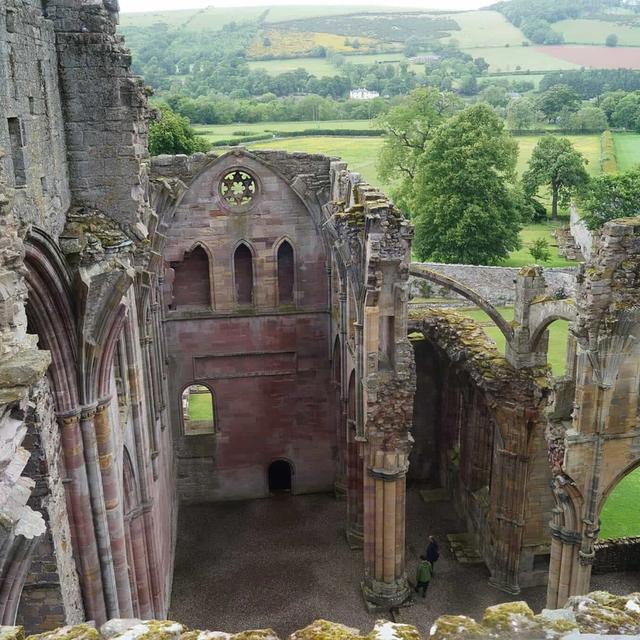 Melrose Abbey, Selwick to Melrose