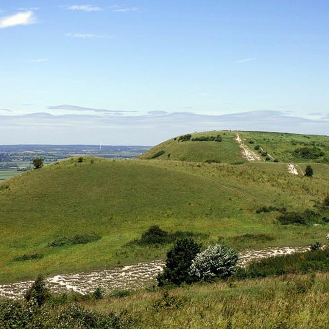 Walking Holidays along The Ridgeway