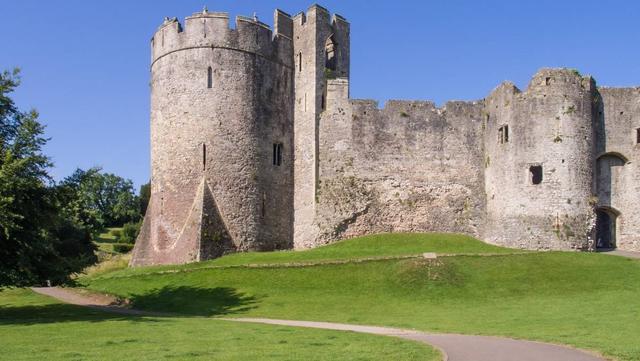 Optimized-Chesptow Castle South Wales Coast Severn Estuary Features Credit_Ed Webster