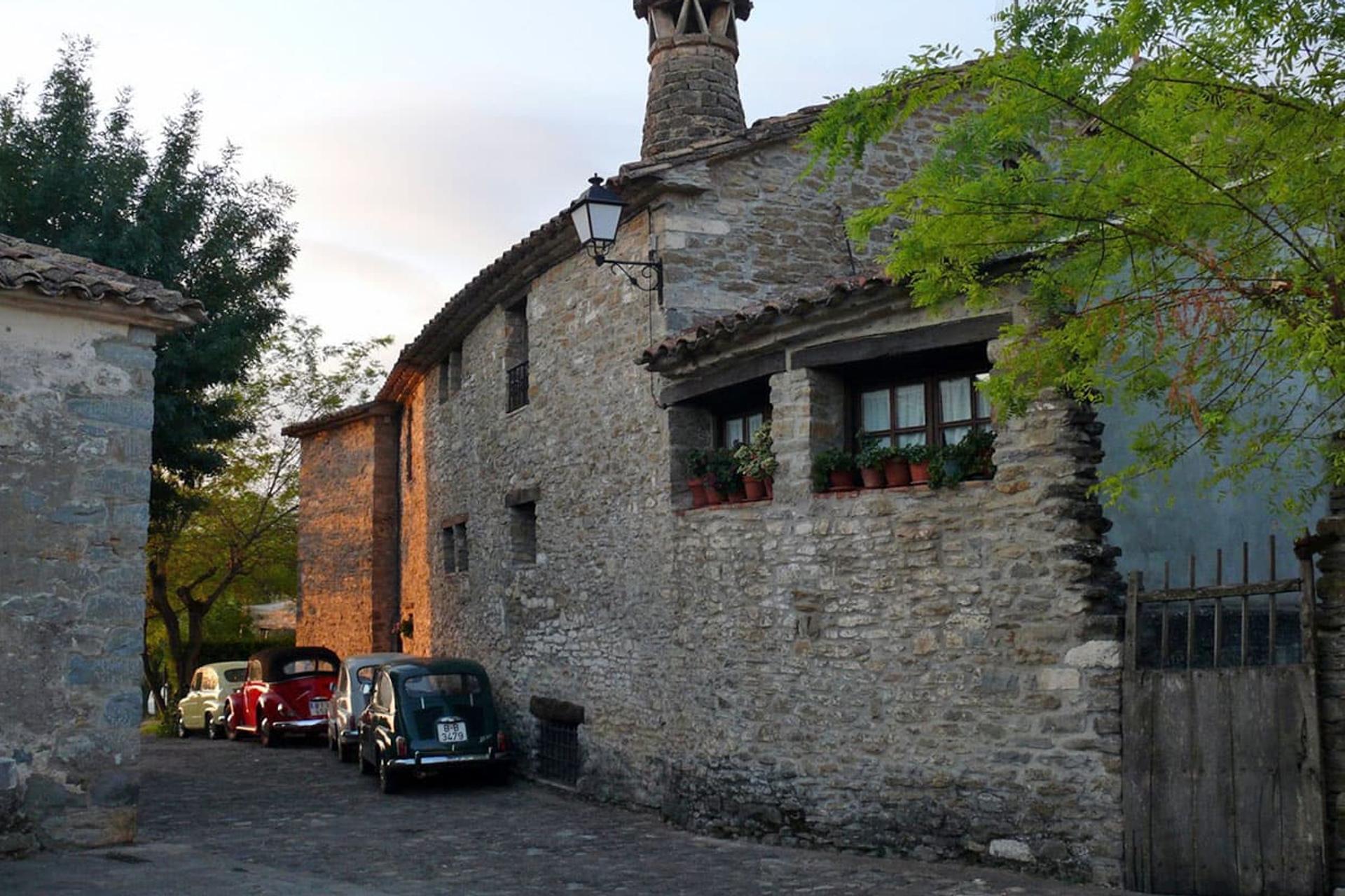 Walking Holidays in Aragon - Accomodation