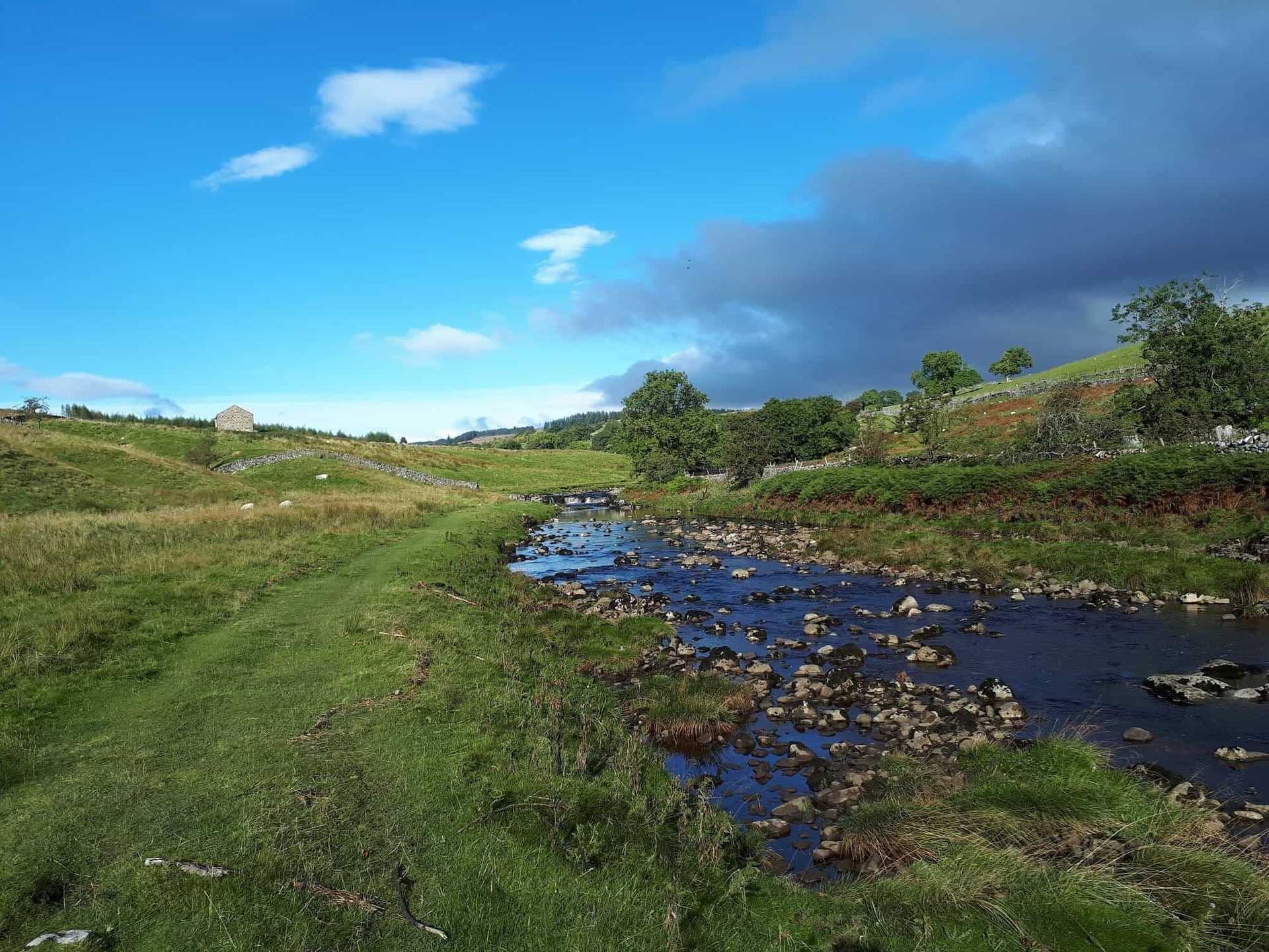 Hiking Dales Way