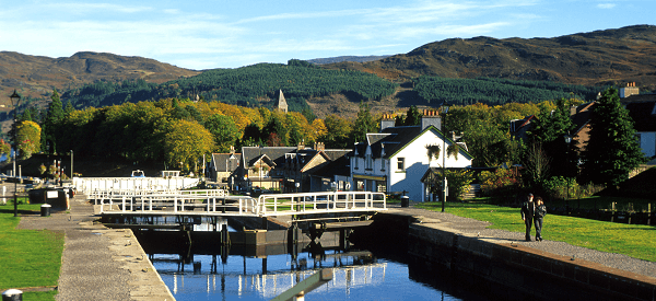 Route across the Caledonian Canal