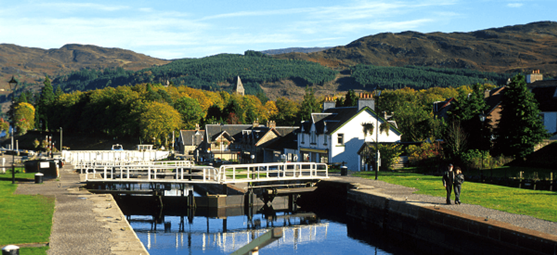 Route across the Caledonian Canal