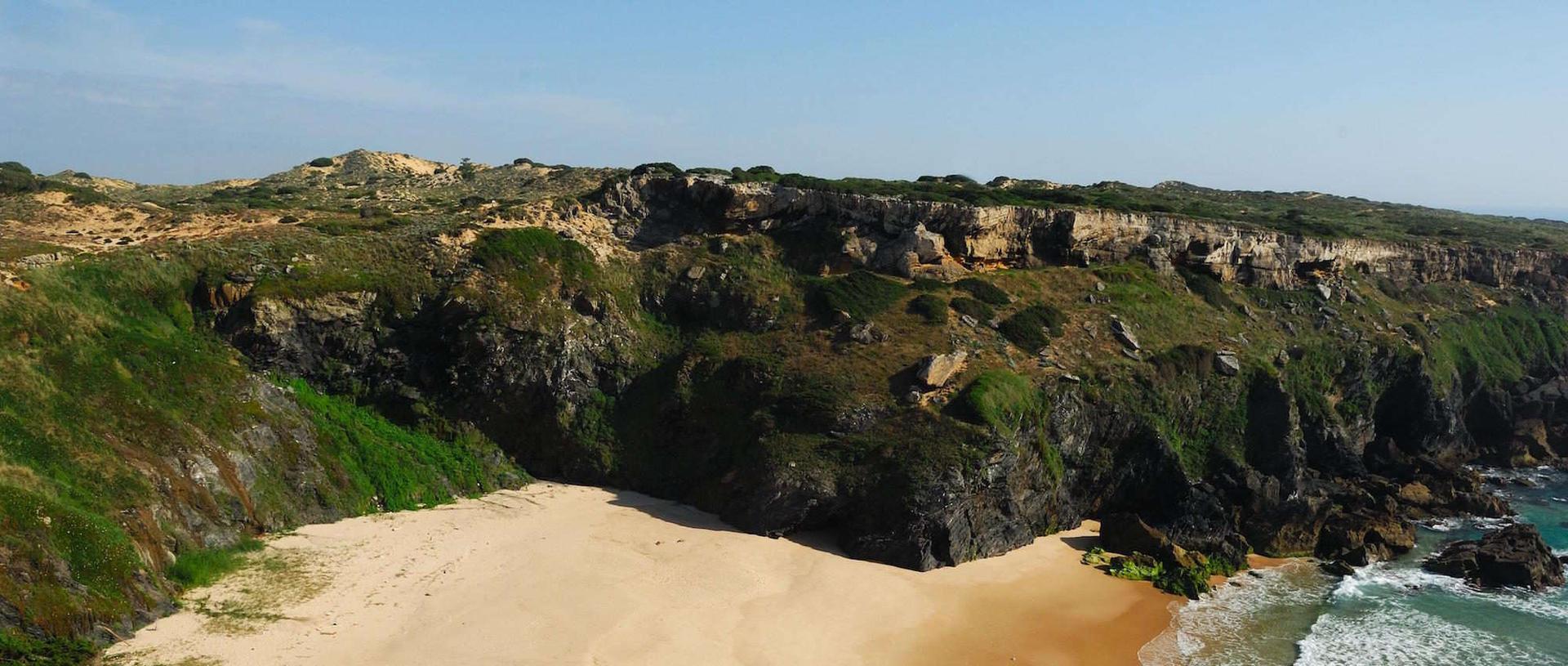 walking holidays in rota vicentina