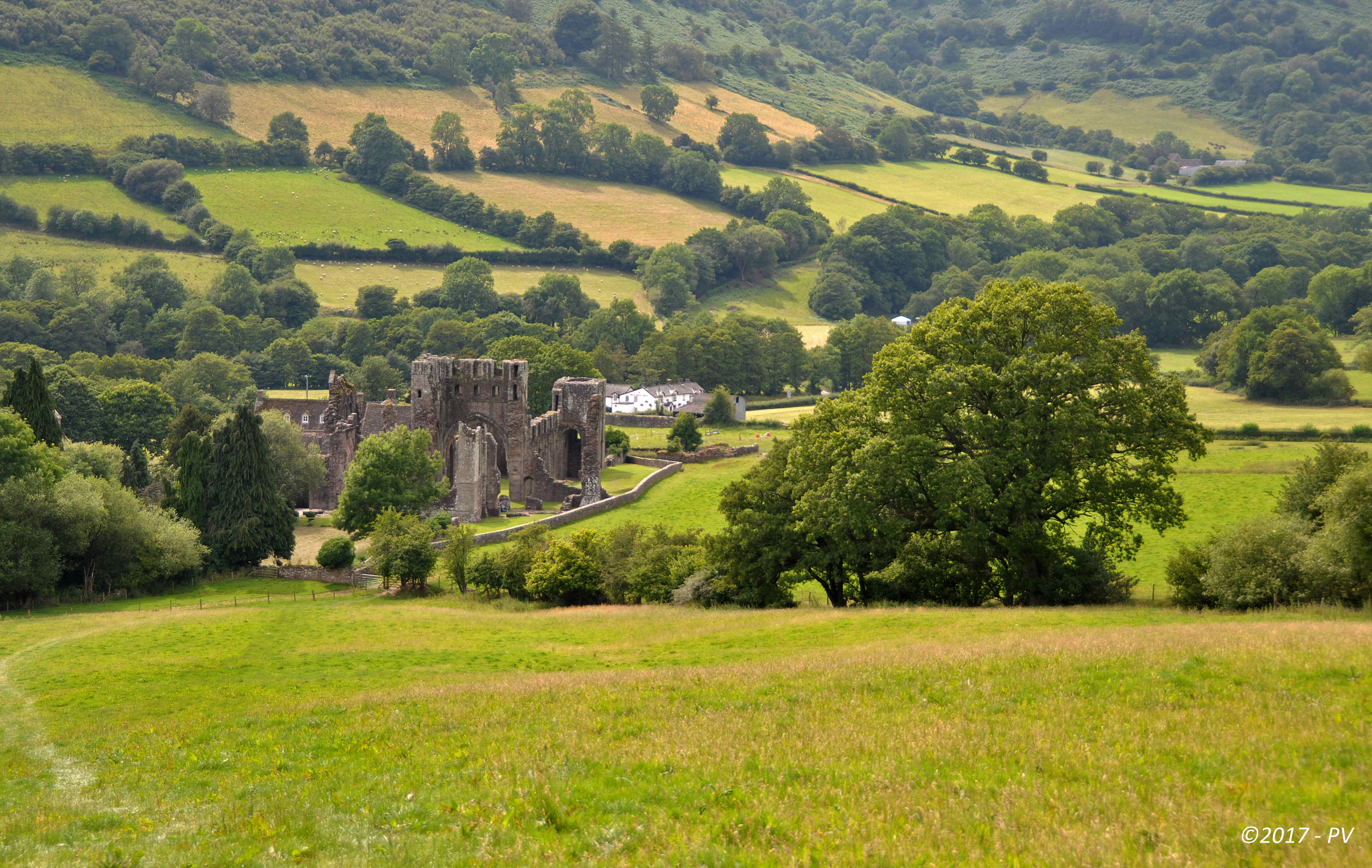 Llanthony Priory