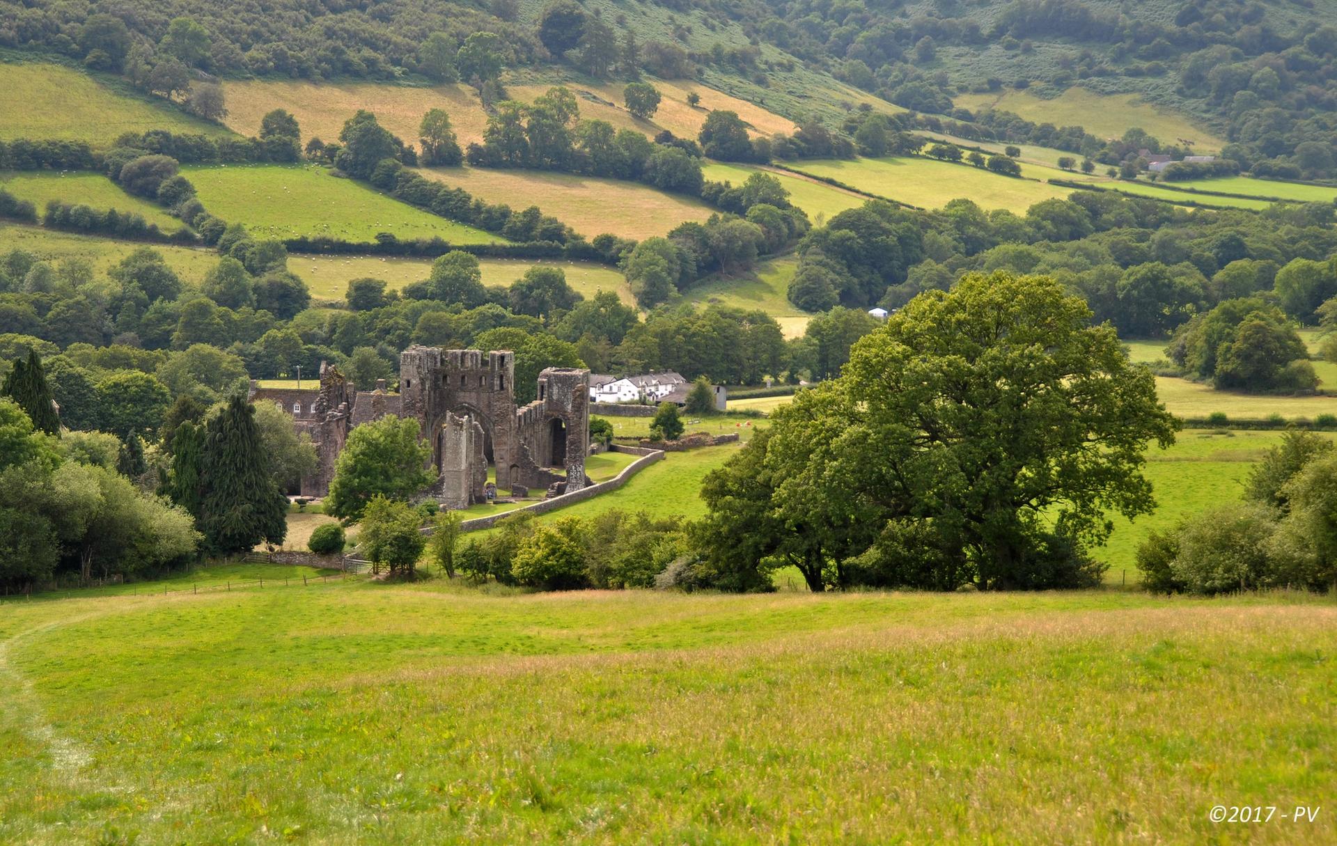 Llanthony Priory