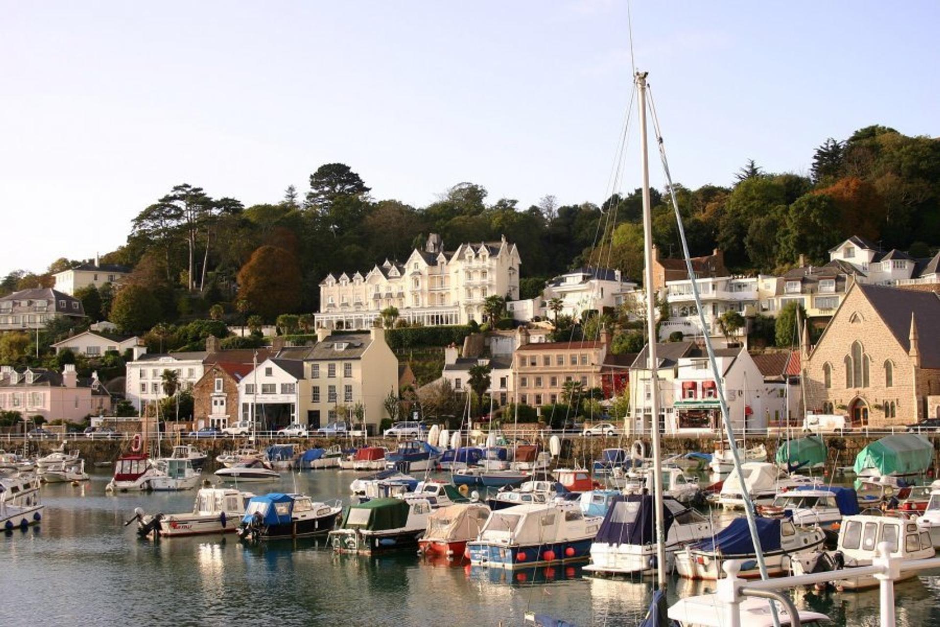 St Aubin Jersey-Round