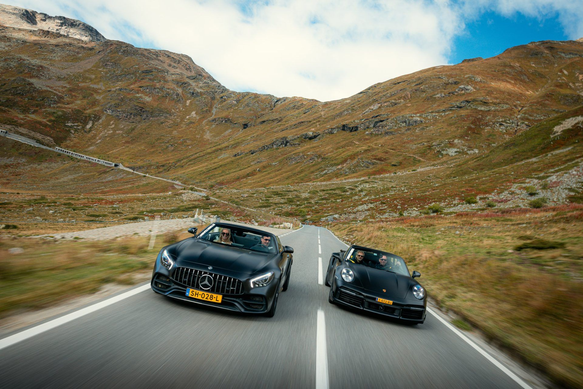 De ultieme rijderswegen in de Alpen