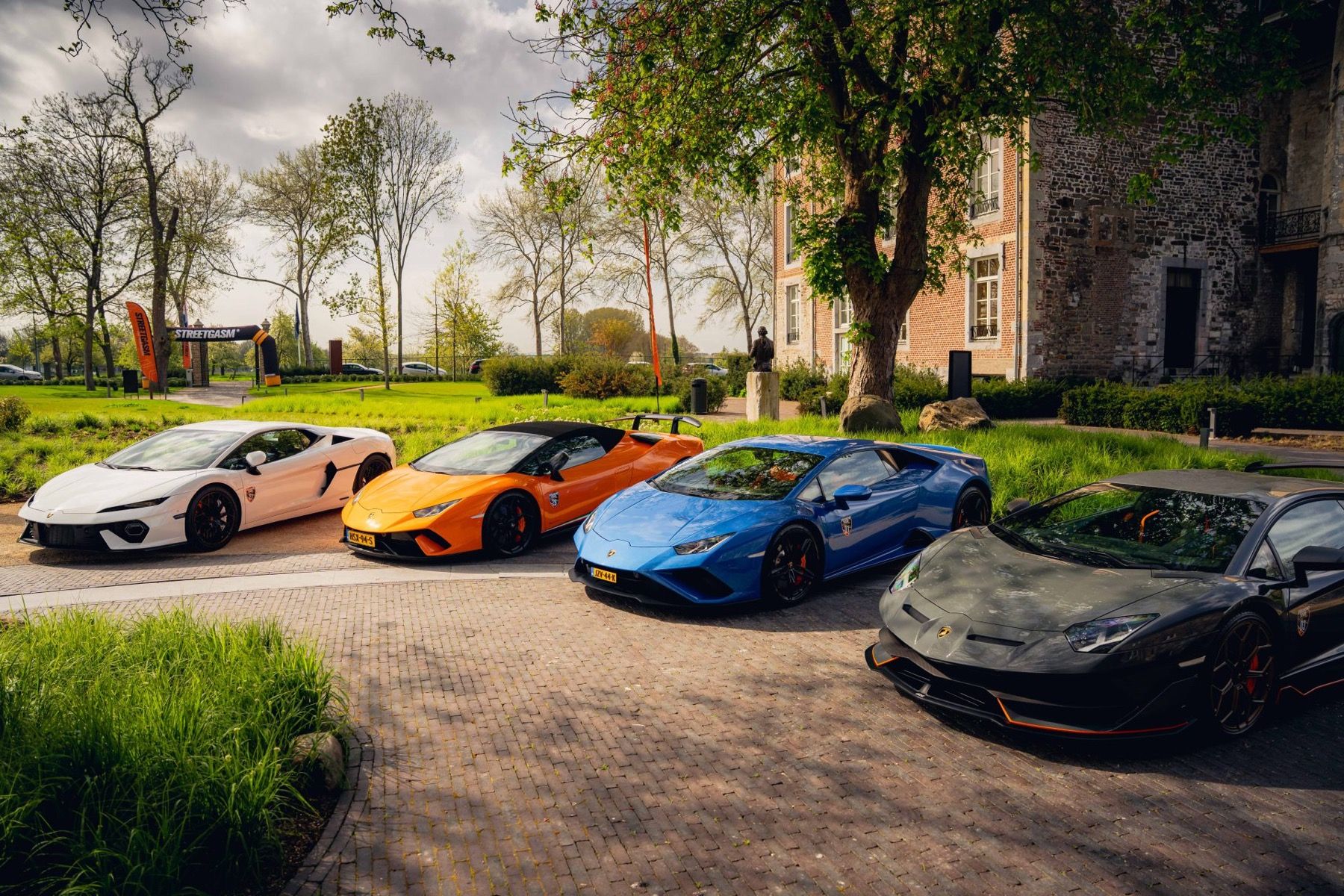 Wat is een private supercar club? artikelbeeld.