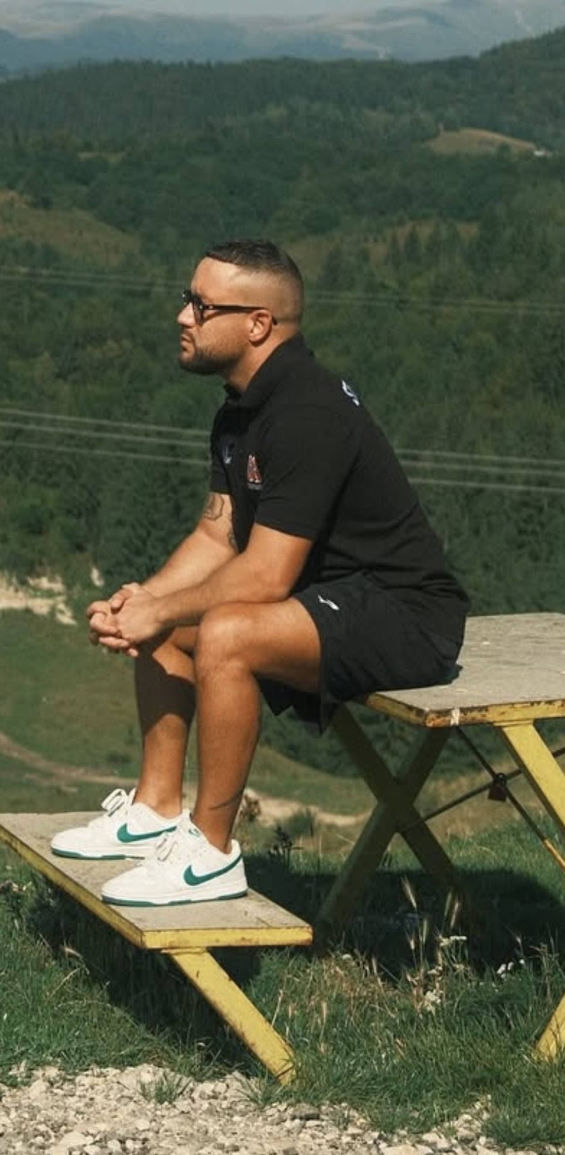 Mario Roos, Graphic Designer at StreetGasm.