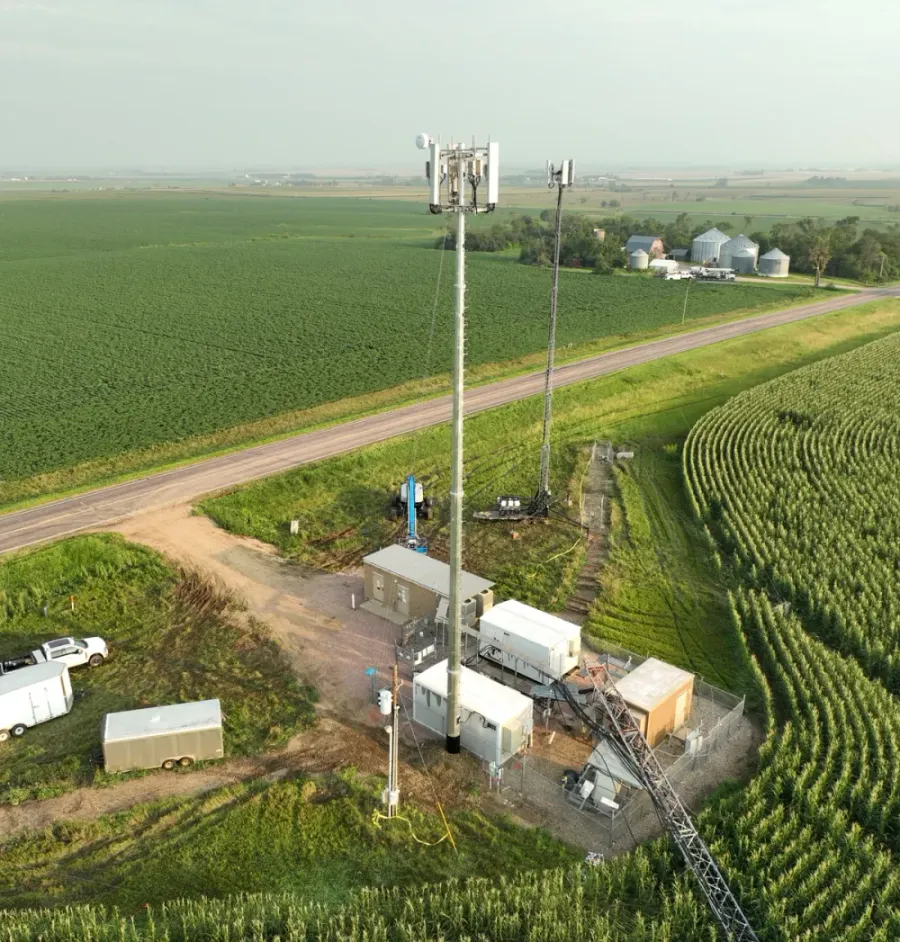 CUSTOMIZED POLE FOR VERIZION WIRELESS