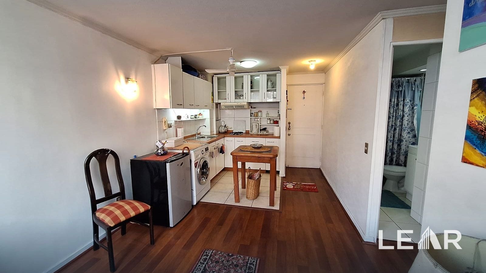 Departamento 2D/1B en Santiago Centro, sector Santa Isabel