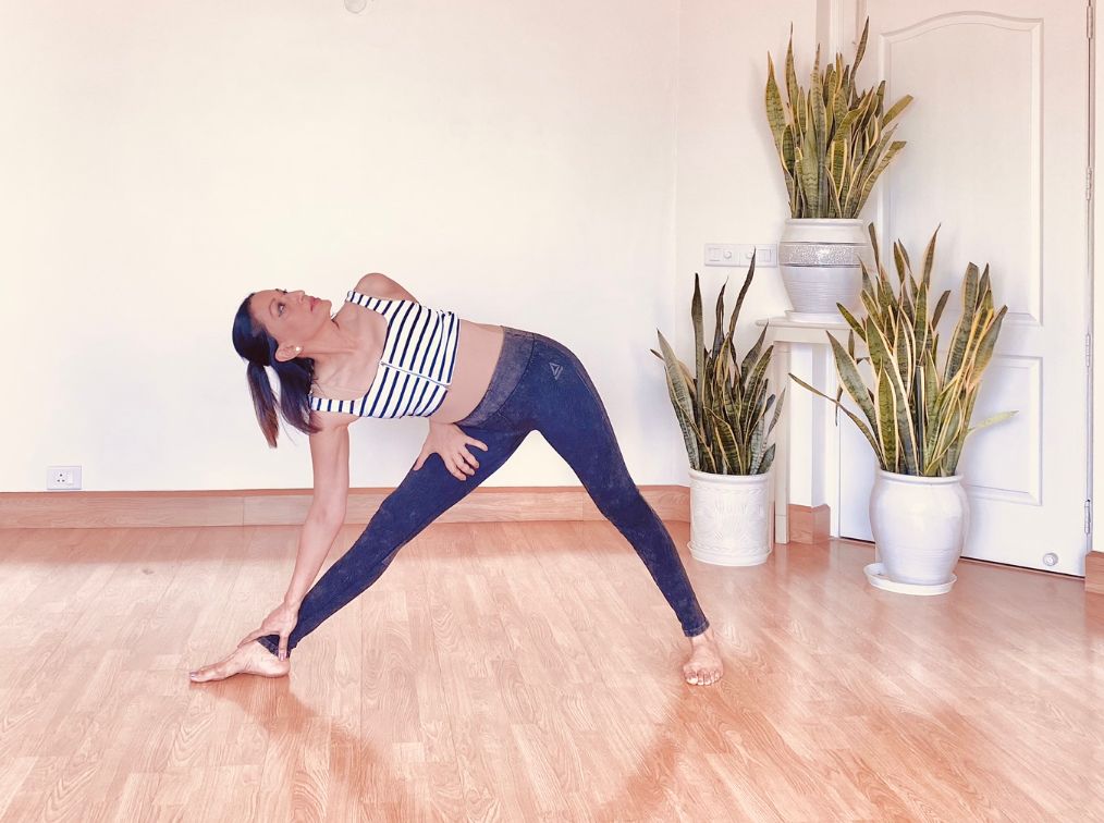 online yoga live classes