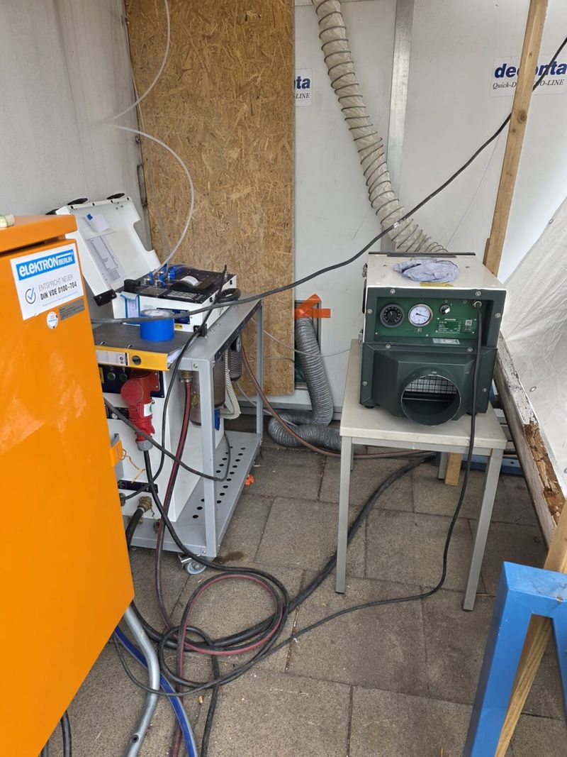 Unterdruckhaltegerät mit Überwachung