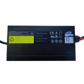 Ładowarka do akumulatorów litowych Energy Research 24V 7A - ujęcie 2