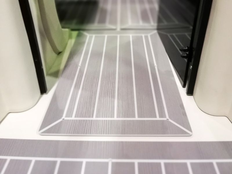 Laminate set