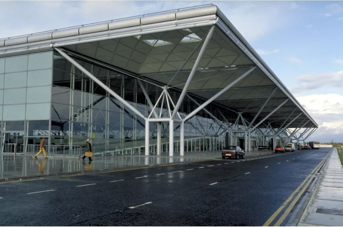 İngiltere Londra Stansted HL Yürüyen Merdivenler