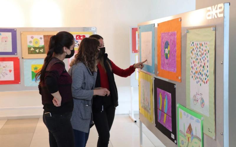 A special drawing exhibition for April 23rd at AKE Asansör