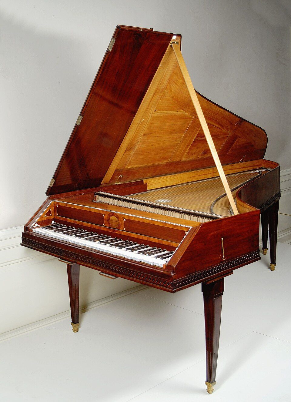 Mozart and the Rise of the Piano