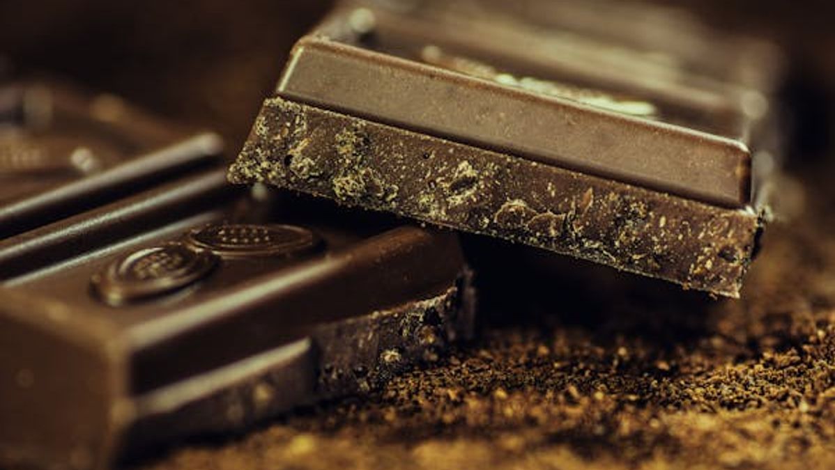 The Science Behind Chocolate: Health Benefits and Emotional Connections