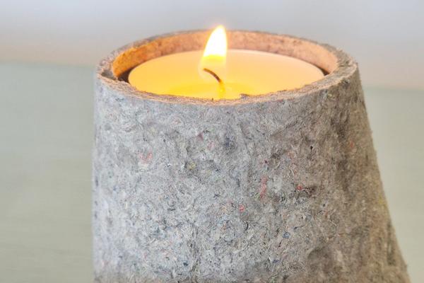 SCULPTING WITH PAPER: A Workshop in three-dimensional design with paper pulp — 2