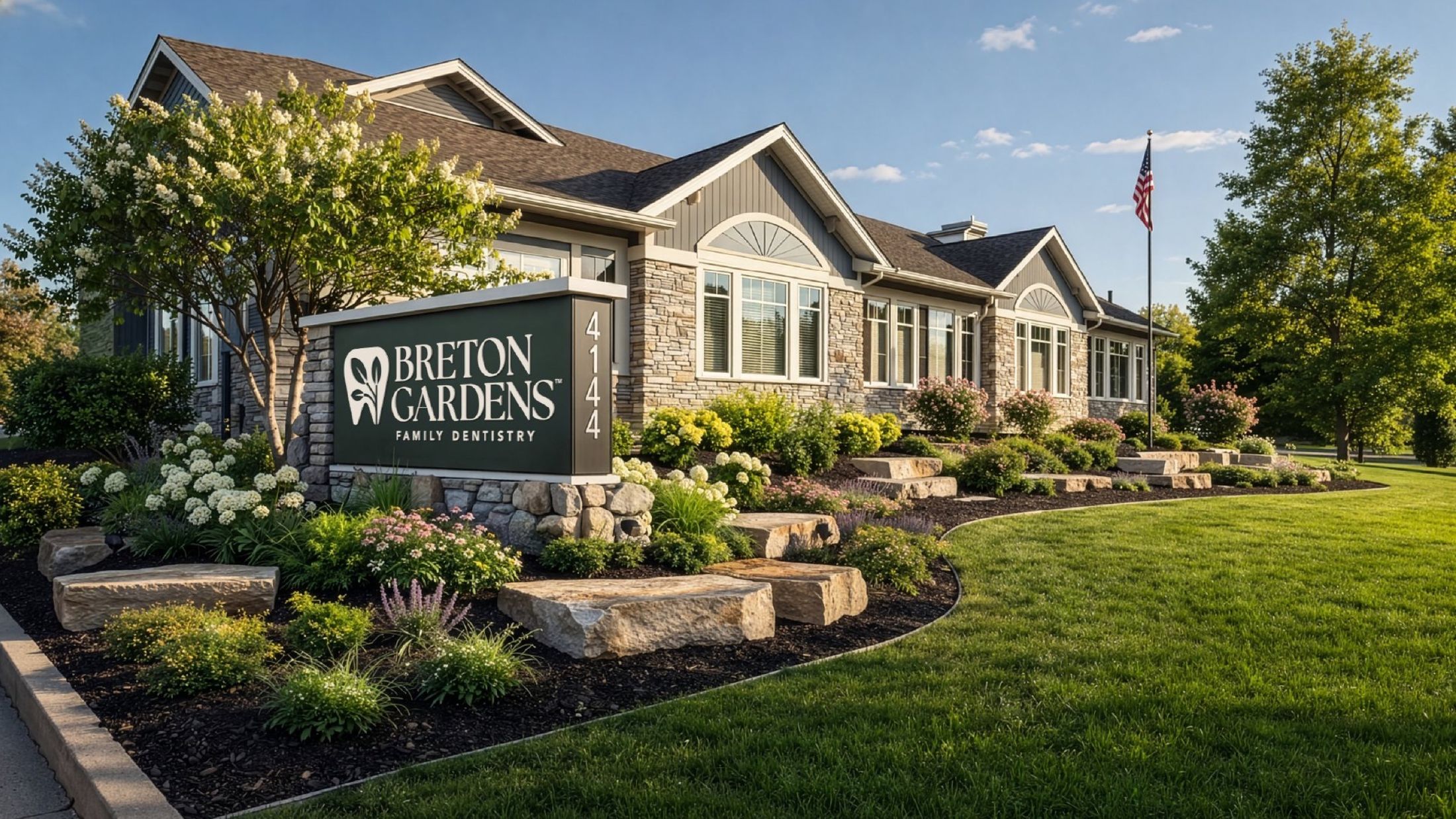 Breton Gardens Dentistry: monument sign