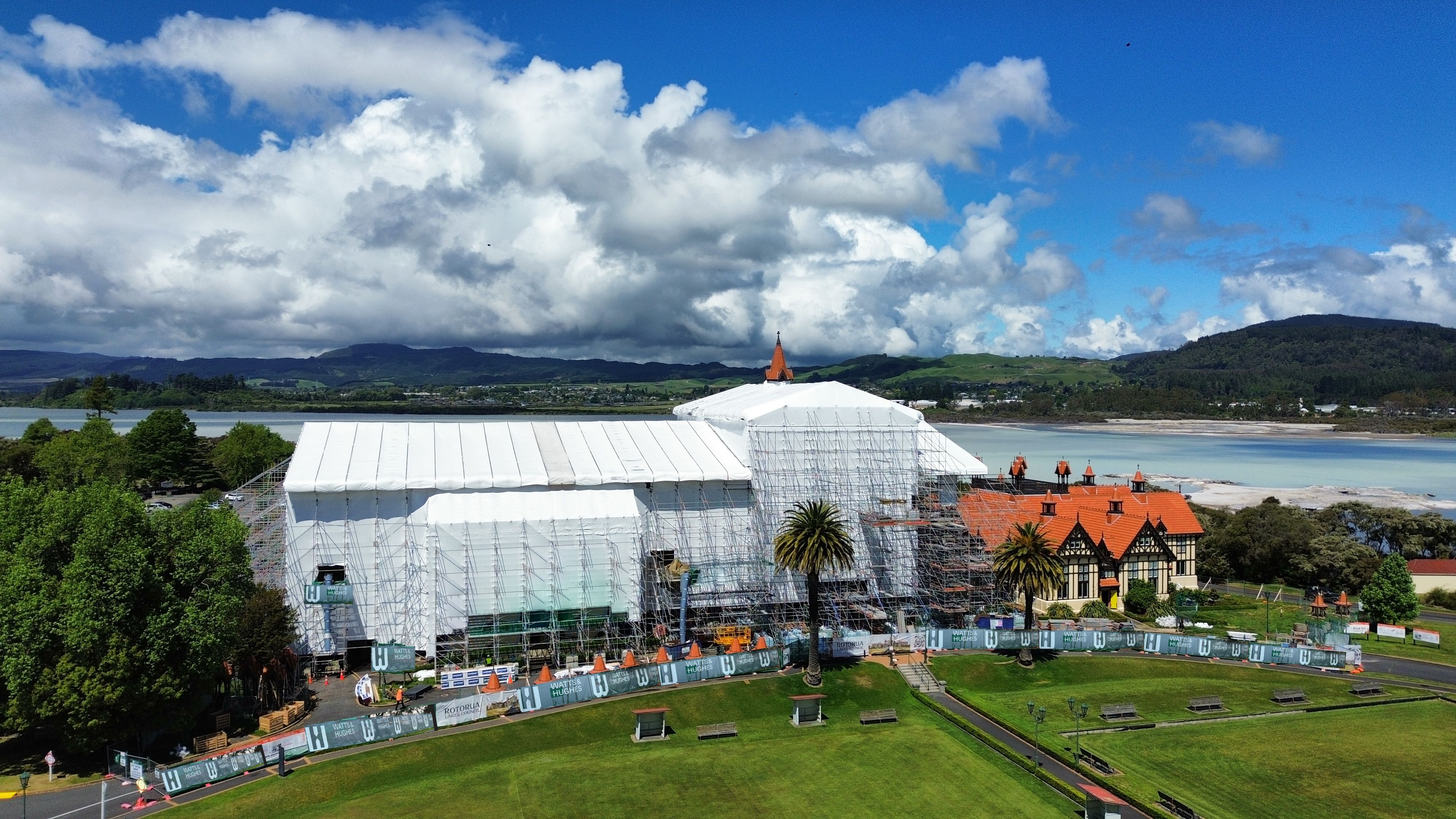 Rotorua_E.jpg