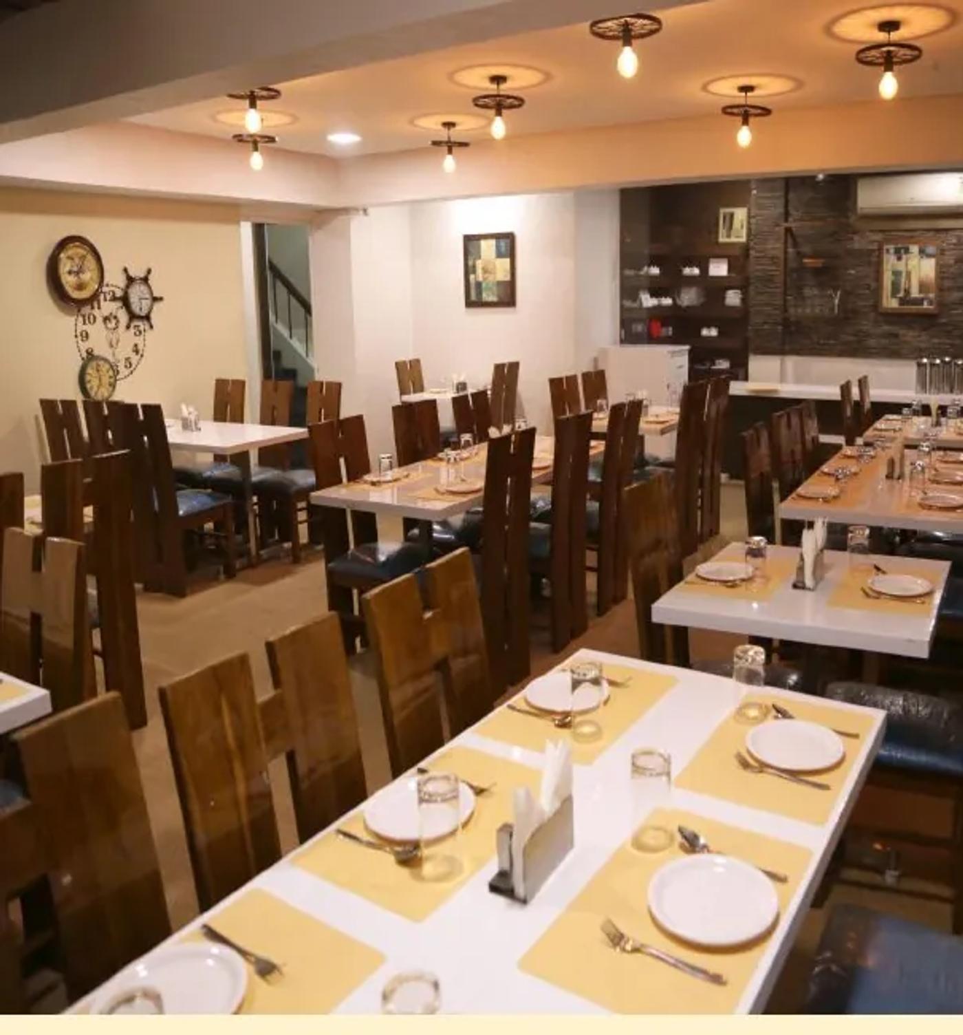 Vakratunda Restaurant, photo 2