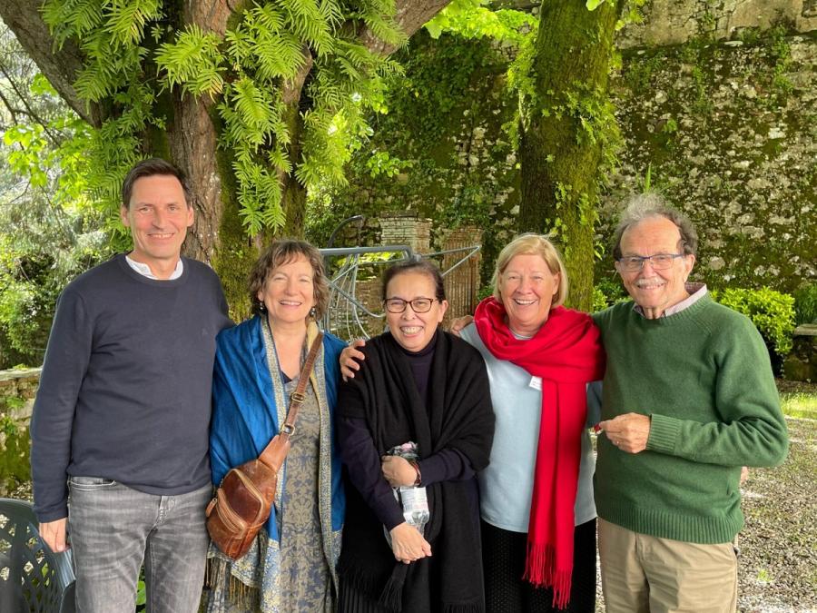 Area 2 IHs Anwar, Beata, Isti, Lucia & Michael