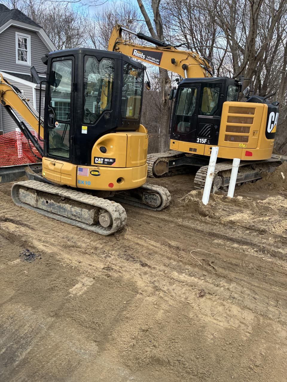 Dig-Safe compliant excavation crew with a decade of site-work experience serving Plymouth, MA homes Legacy Excavation is an excavation and septic contractor that provides residential site work in Plymouth, MA