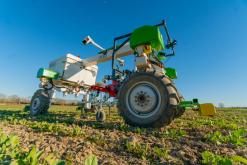 Robots Gain Traction in Vegetable Farming, RaaS Model Addresses Cost Concerns