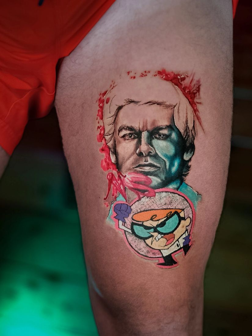 Colour Dexter portrait and Dexter’s Laboratory thigh tattoo, by Thomas Palaniuk, Aloha Tattoo Studio Gloucester