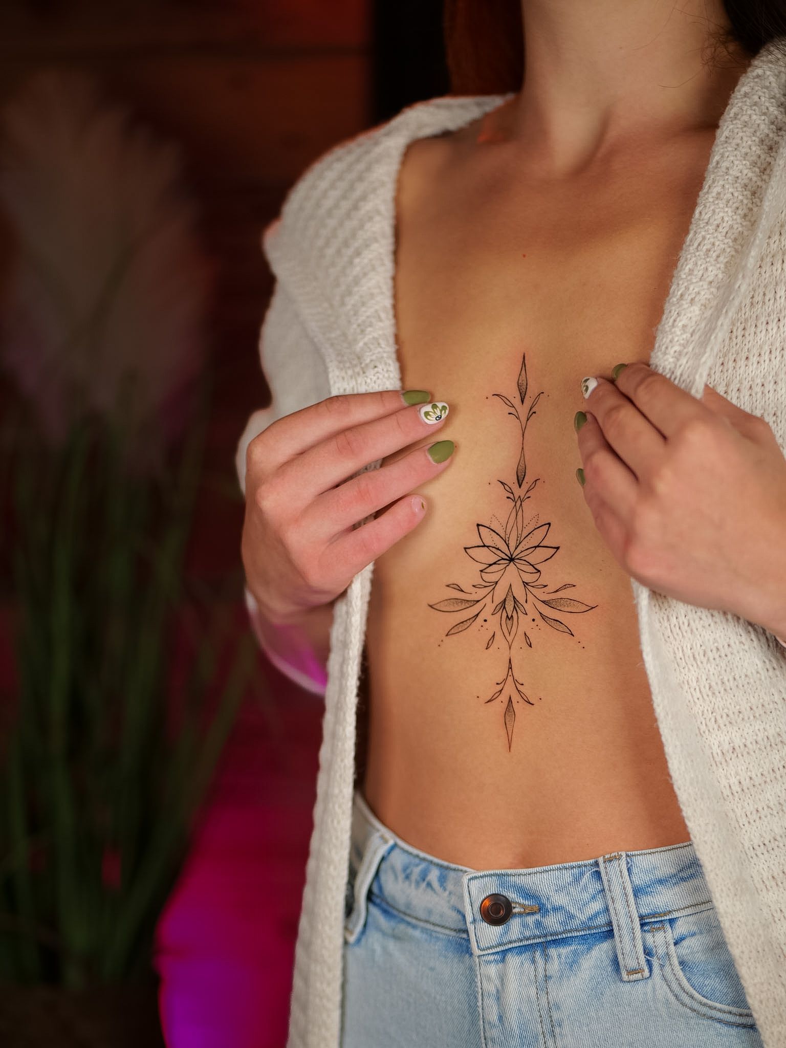 Fine line ornamental sternum tattoo, by Thomas Palaniuk, Aloha Tattoo Studio Gloucester