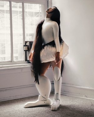 LATEX TOP - VEX LATEX SKIRT - HANNAH FREEKE