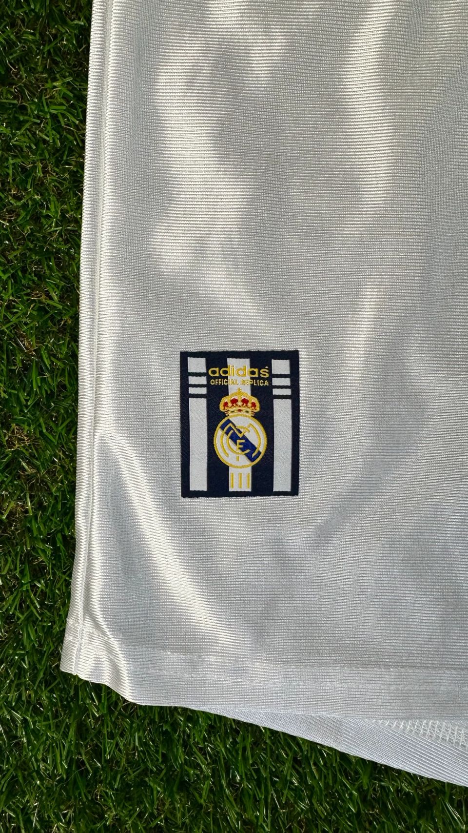 Real Madrid 99/00 Home - Vista 5
