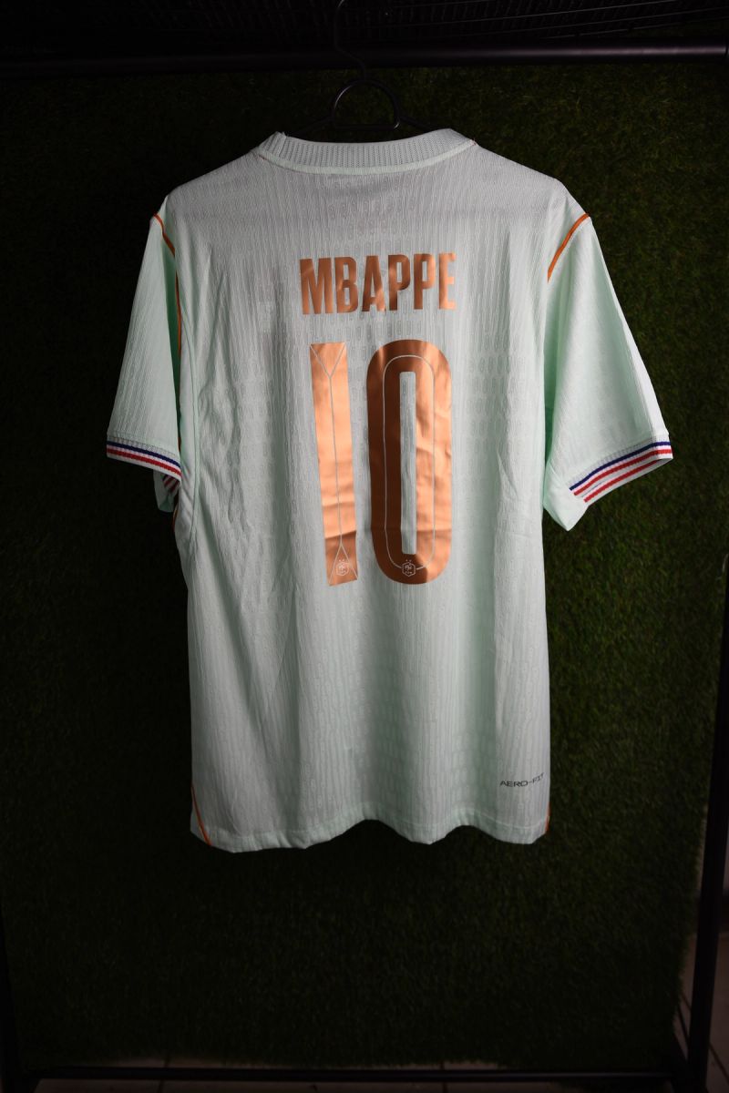 Francia Mundial 2026 Away
