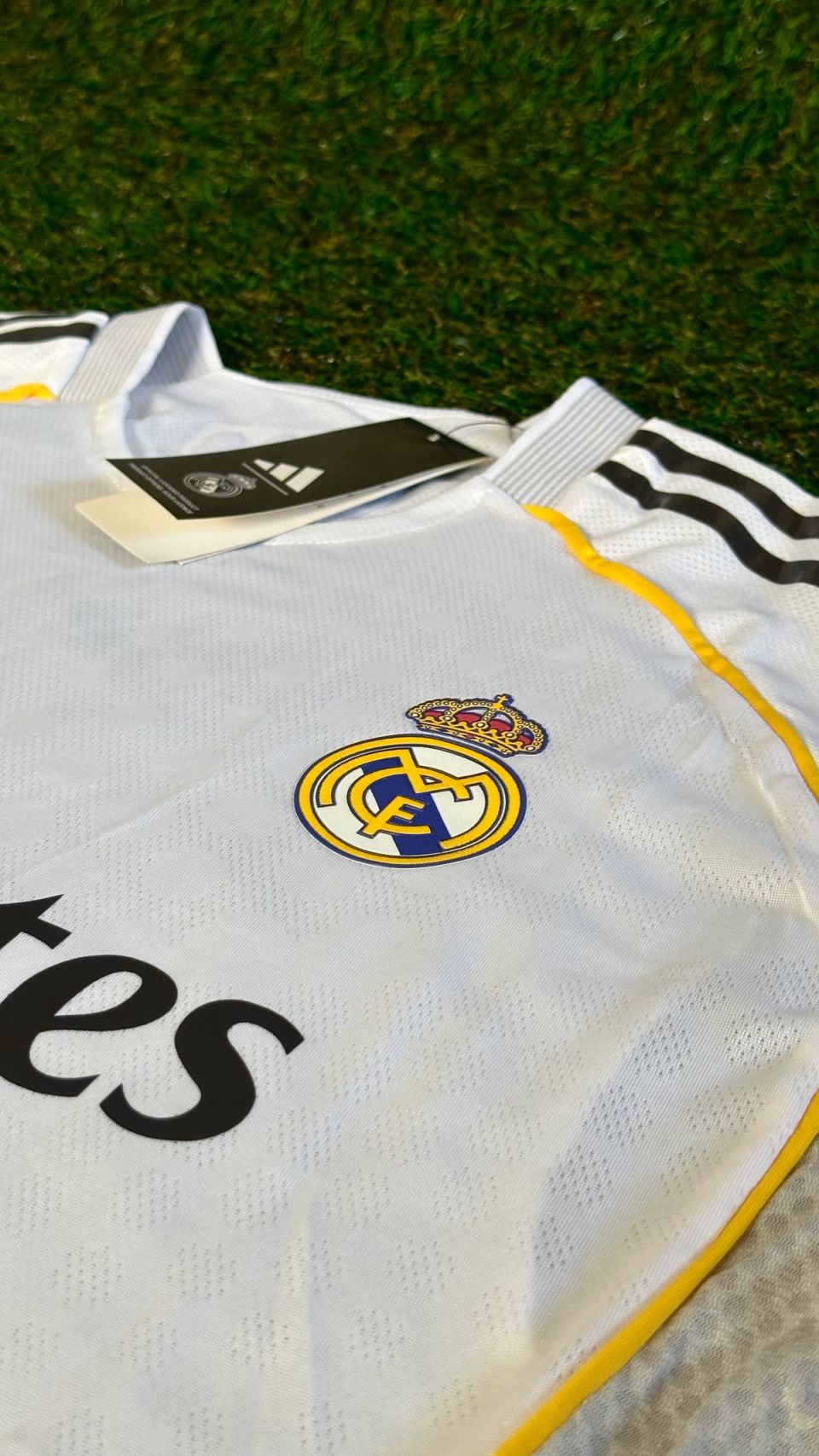 Real Madrid Primera Equipación - Vista 3