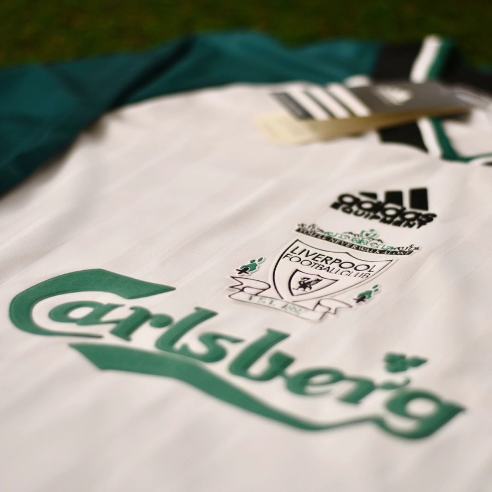 Liverpool away 93/95  - Vista 2