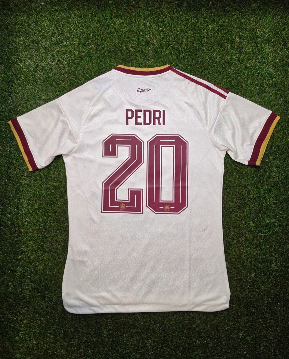 España Away mundial 2026 - Vista 2