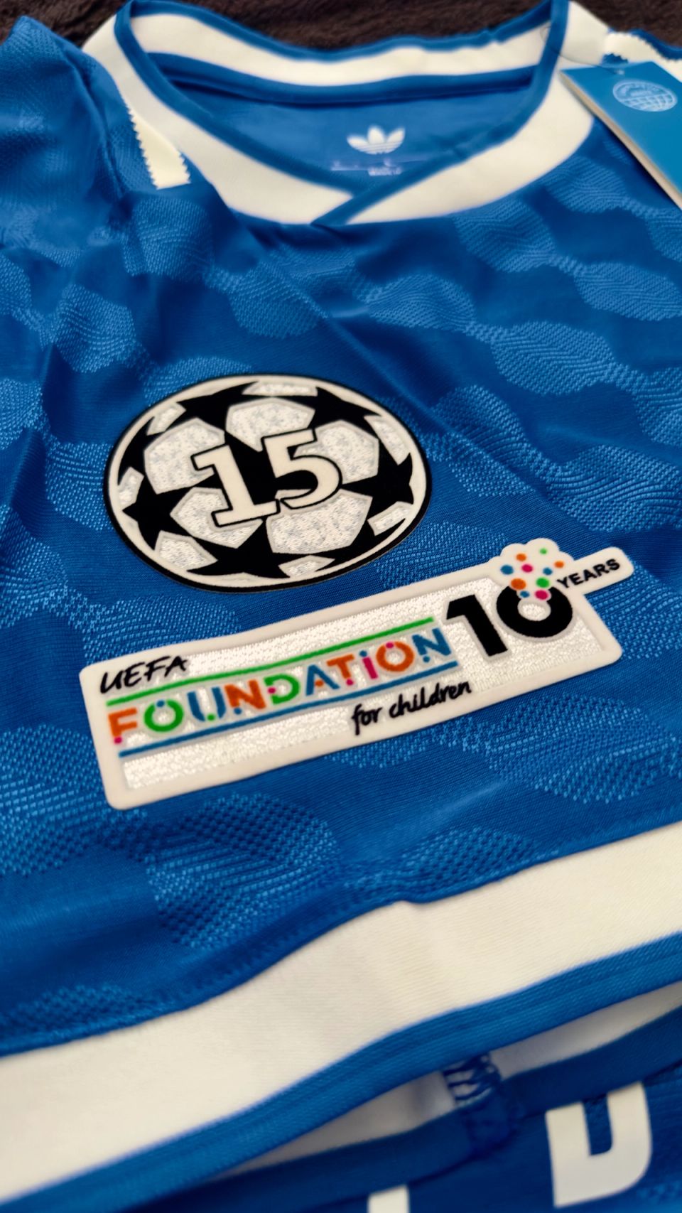 Real Madrid Tercera Equipación - Vista 5