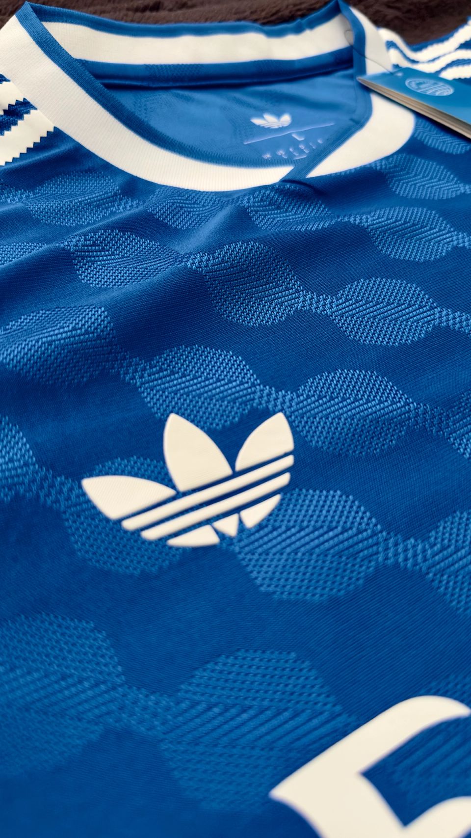 Real Madrid Tercera Equipación - Vista 7